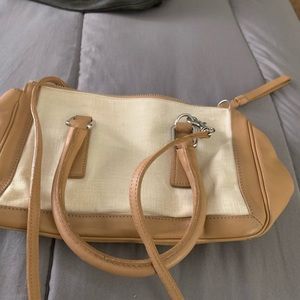 Small Coach handbag/crossbody